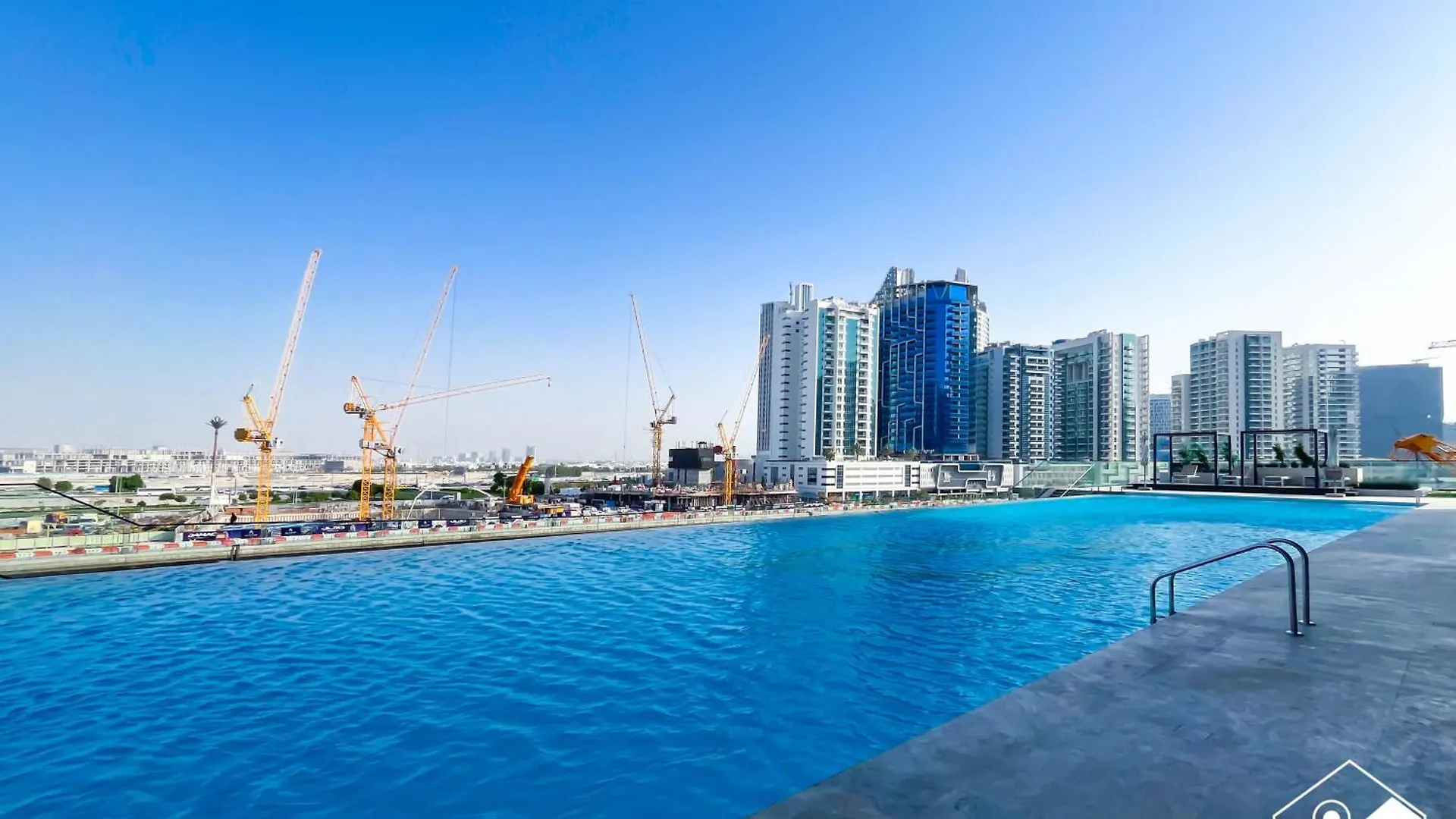 Apartment Relax With A View L Canalfront Balcony & Jacuzzi Dubai United Arab Emirates